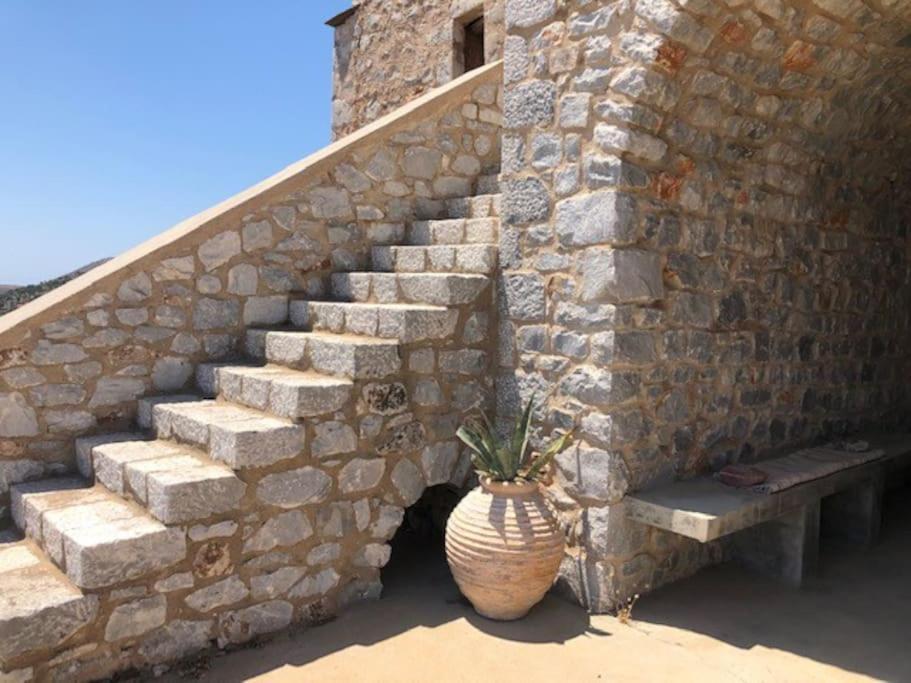 Lagia Zen Residence In Mani מראה חיצוני תמונה